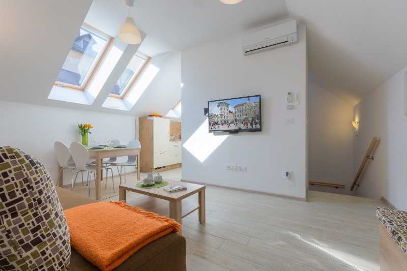 לובליאנה Old Town Apartments מראה חיצוני תמונה